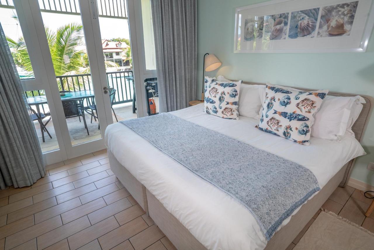 P146A13 - Eden Island Self Catering Apartment Self Check In Bagian luar foto