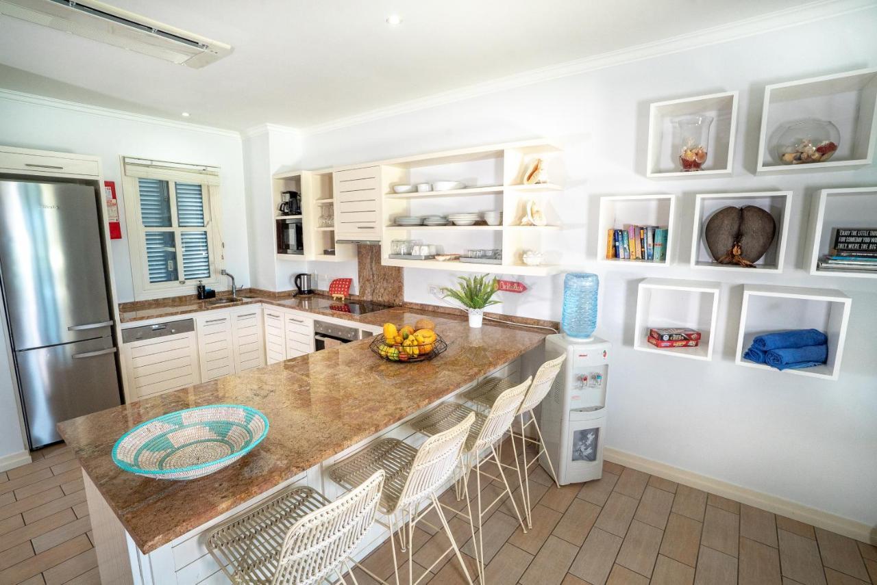 P146A13 - Eden Island Self Catering Apartment Self Check In Bagian luar foto