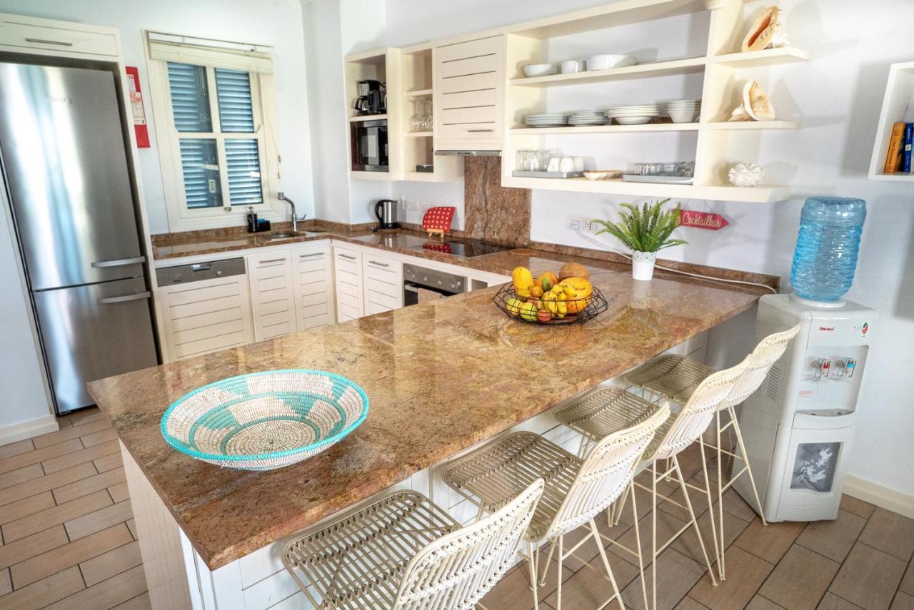 P146A13 - Eden Island Self Catering Apartment Self Check In Bagian luar foto